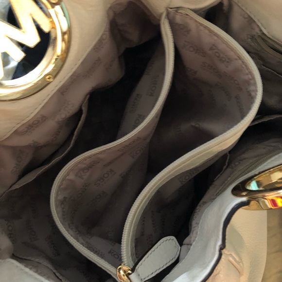 Leather Michael Kors shoulder bag - Picture 4 of 6